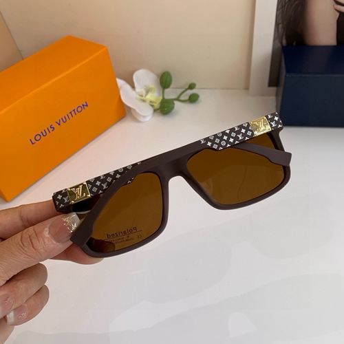 ルイヴィトンサングラス着用イメージ